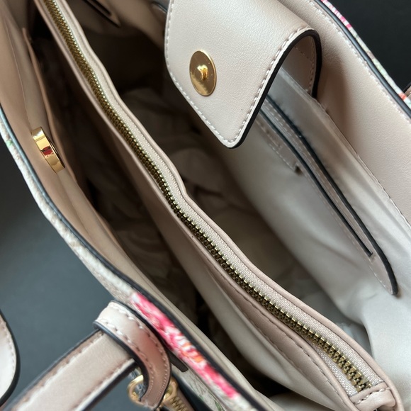 NWT NINE WEST SATCHEL HANDBAG TOTE PURSE BAG - Picture 4 of 11